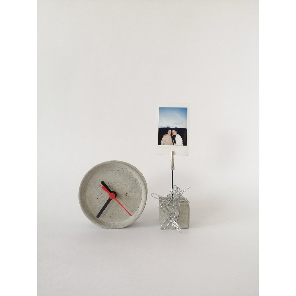 Reloj De Escritorio En Concreto  Hugga Store reloj huggastore.myshopify.com Hugga Store